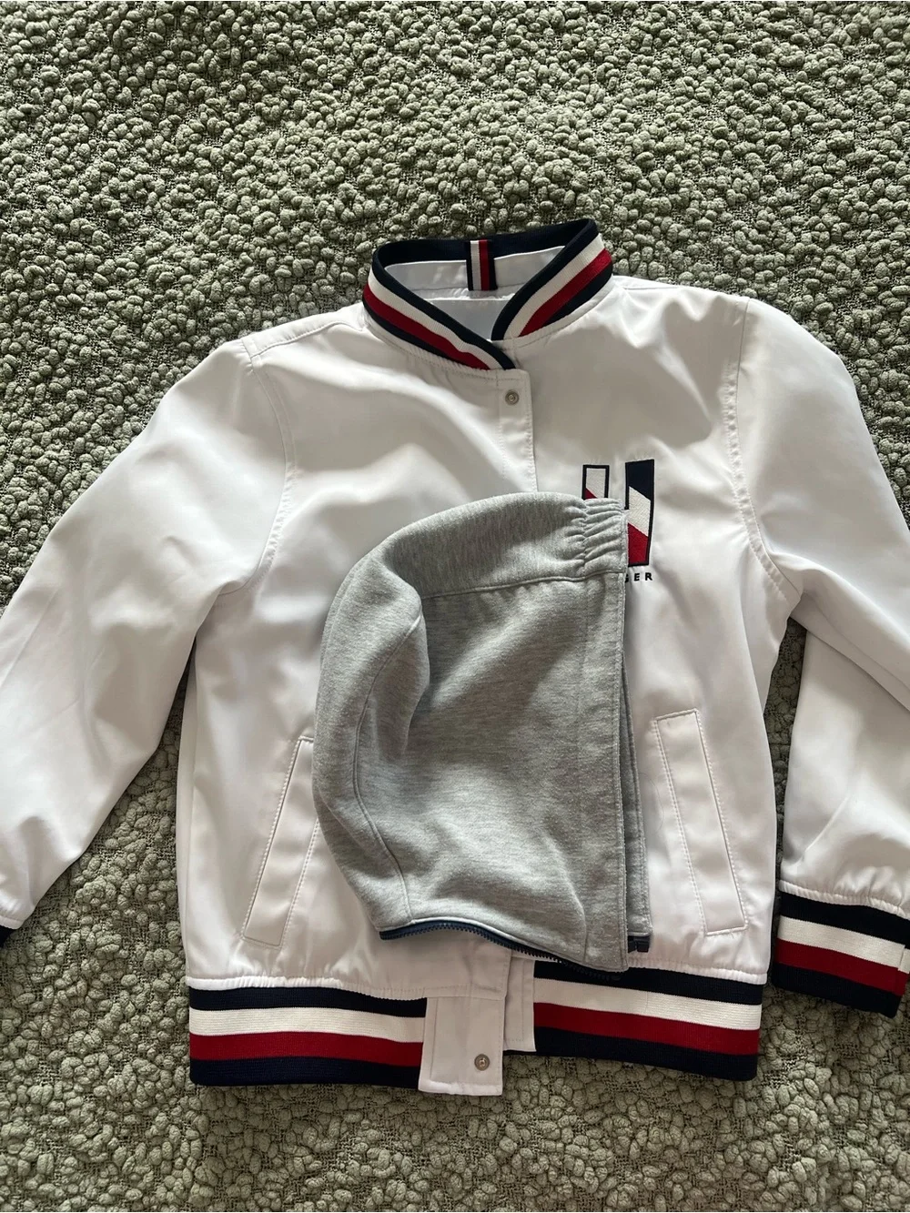 Tommy Hilfiger Kids Bomber Jacket Size S 8/10 White Varsity Detachable Hood